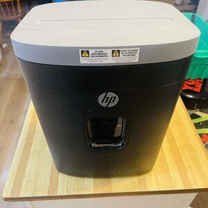 HP 91037H HP-CC16 16-Sheet Crosscut Shredder - Tested & Works Good. Shred Paper!